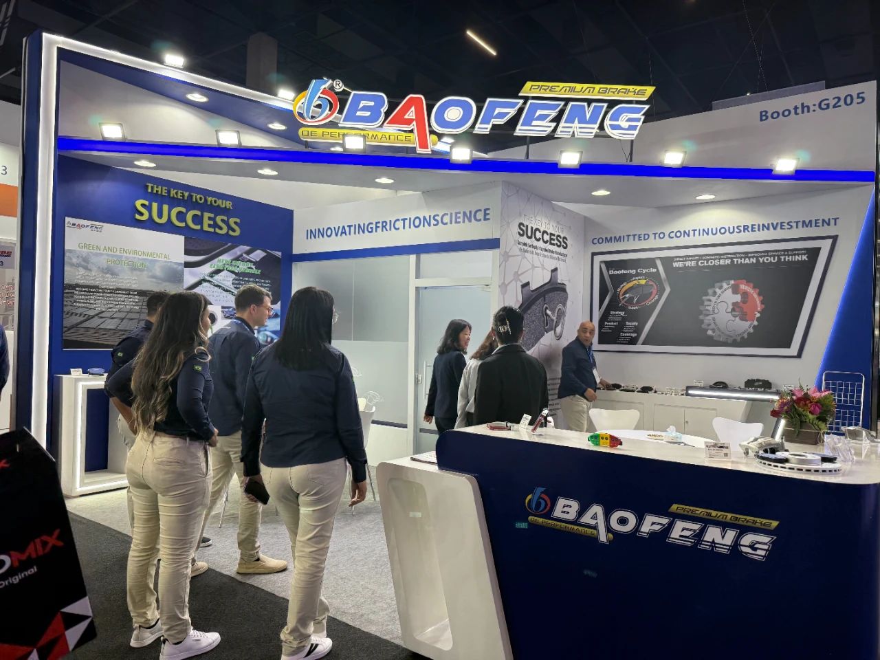 剎車片,剎車盤,制動鉗,制動鉗總成